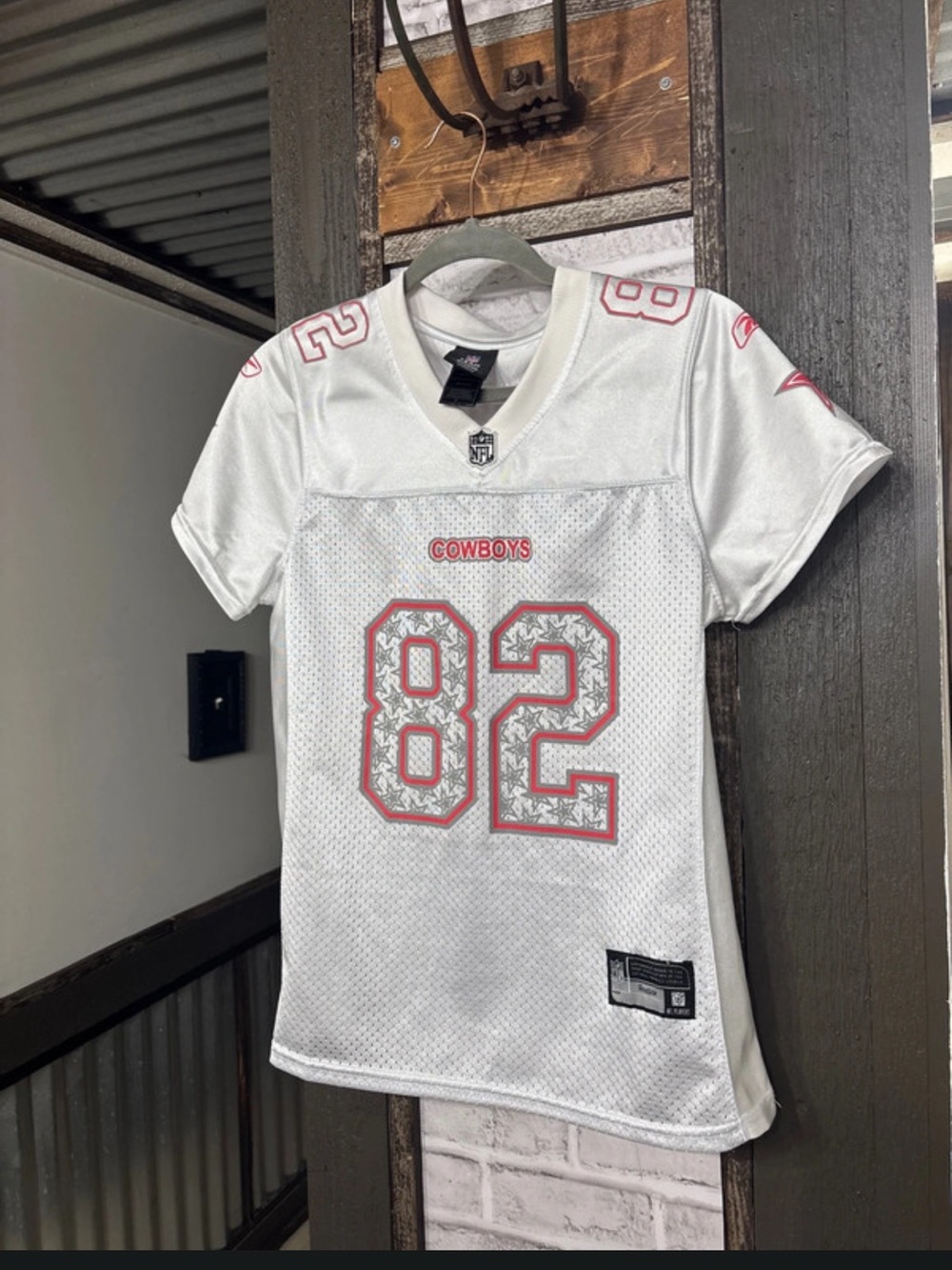 Y2K Vintage Reebok Dallas Cowboys Jason Witten #82 Pink Star Jersey Womens (S)